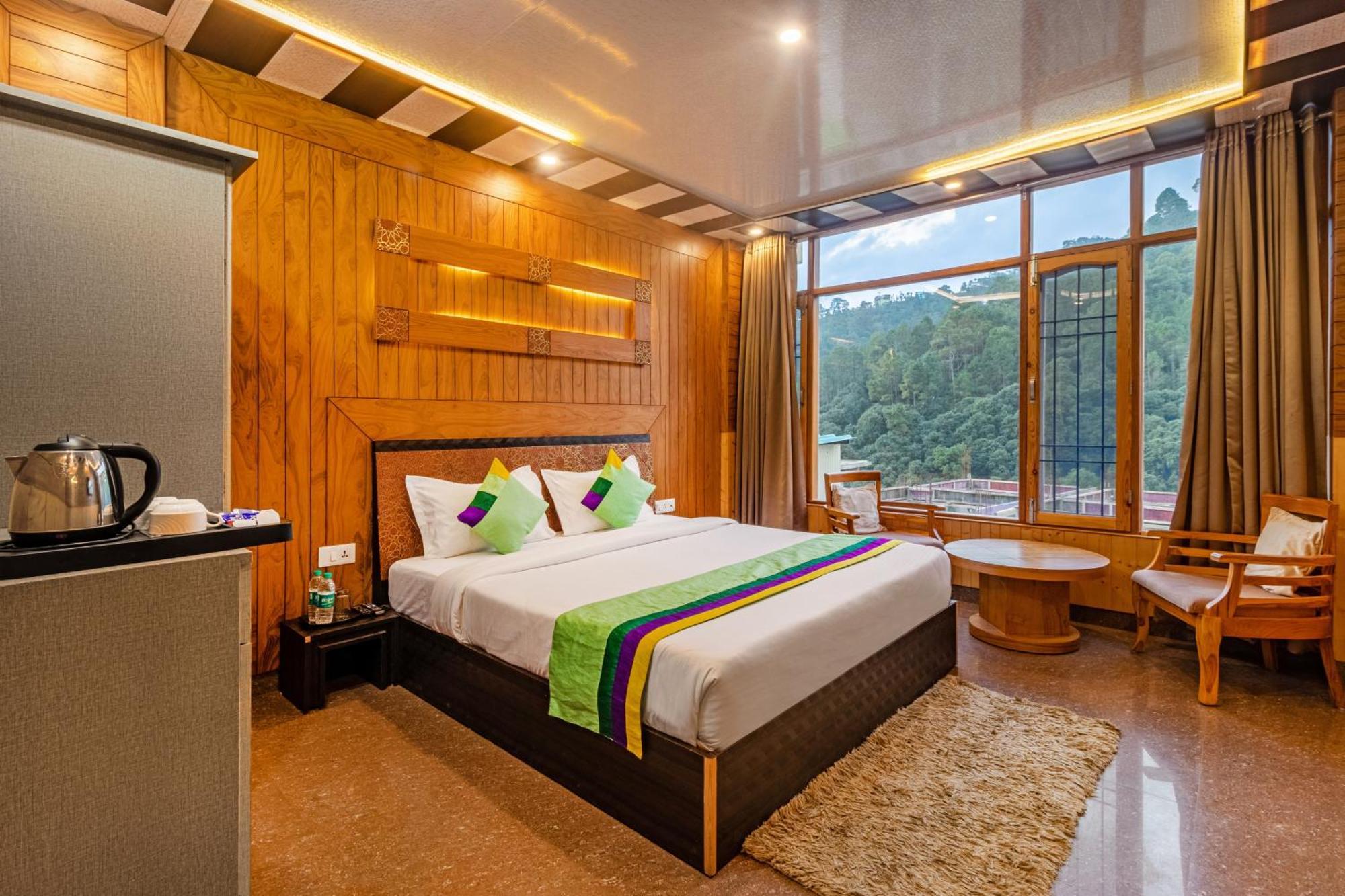 فندق Treebo Srishti Vaikunth With Mountain View شيملا المظهر الخارجي الصورة