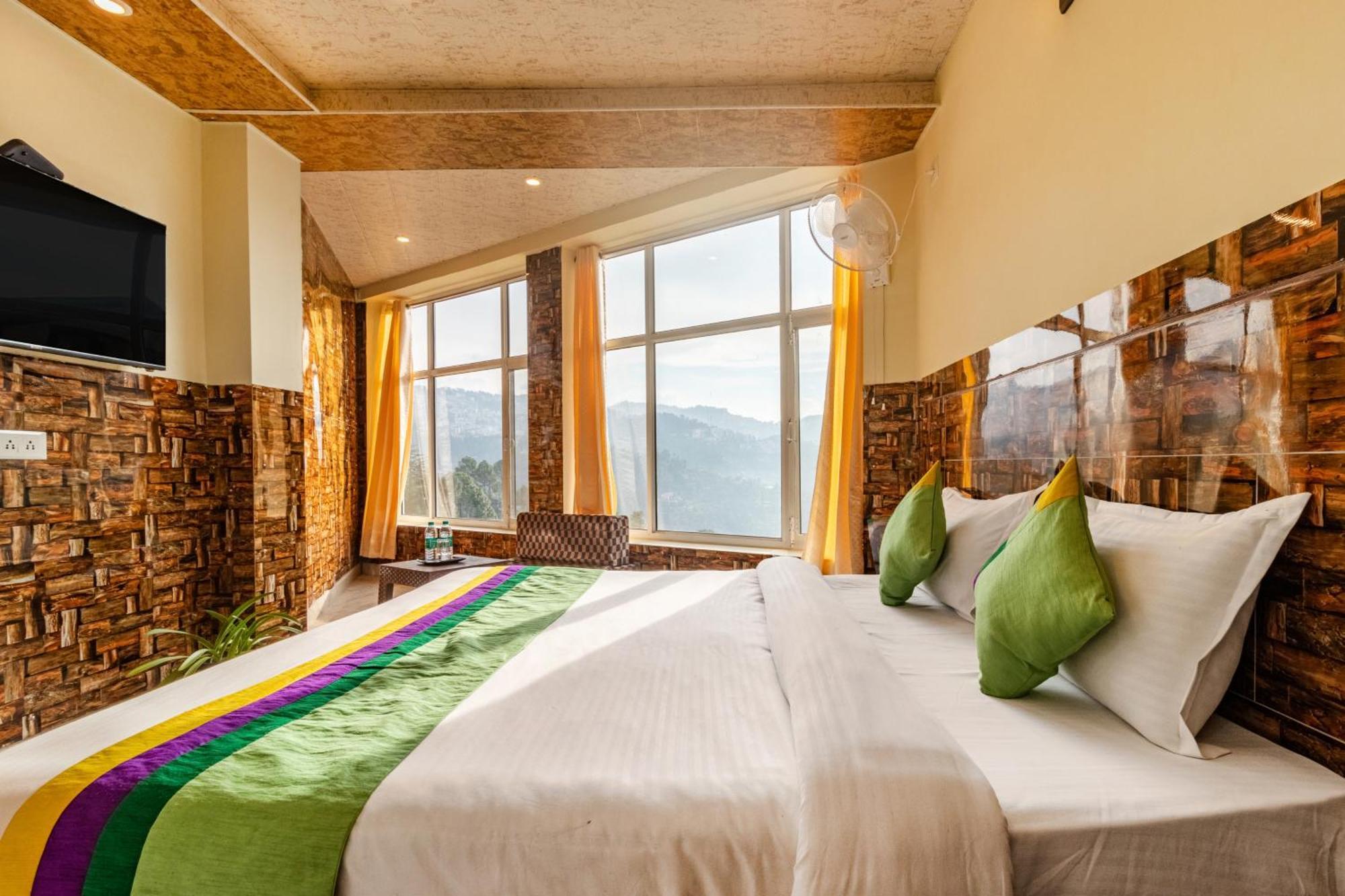 فندق Treebo Srishti Vaikunth With Mountain View شيملا المظهر الخارجي الصورة