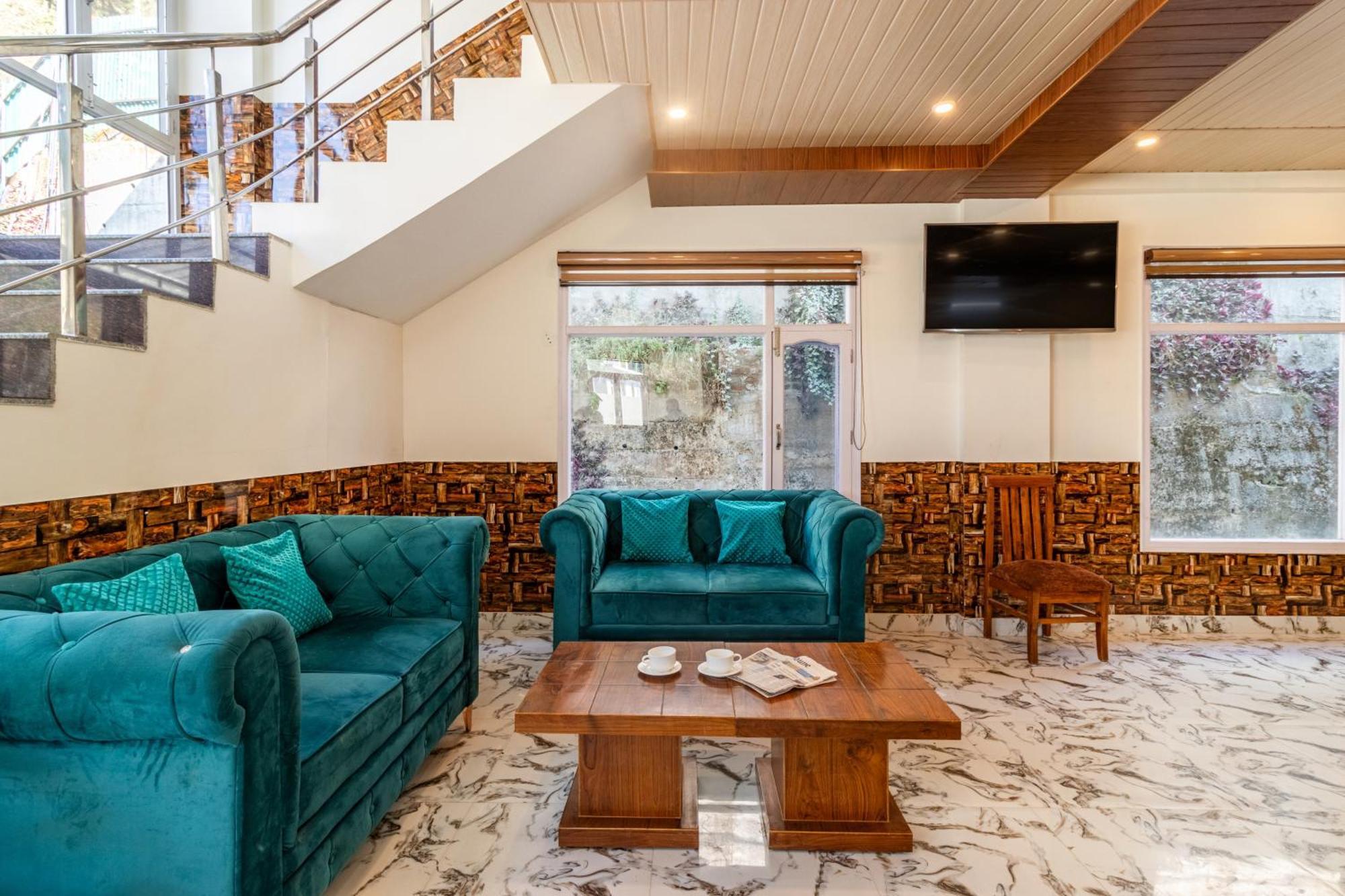 فندق Treebo Srishti Vaikunth With Mountain View شيملا المظهر الخارجي الصورة