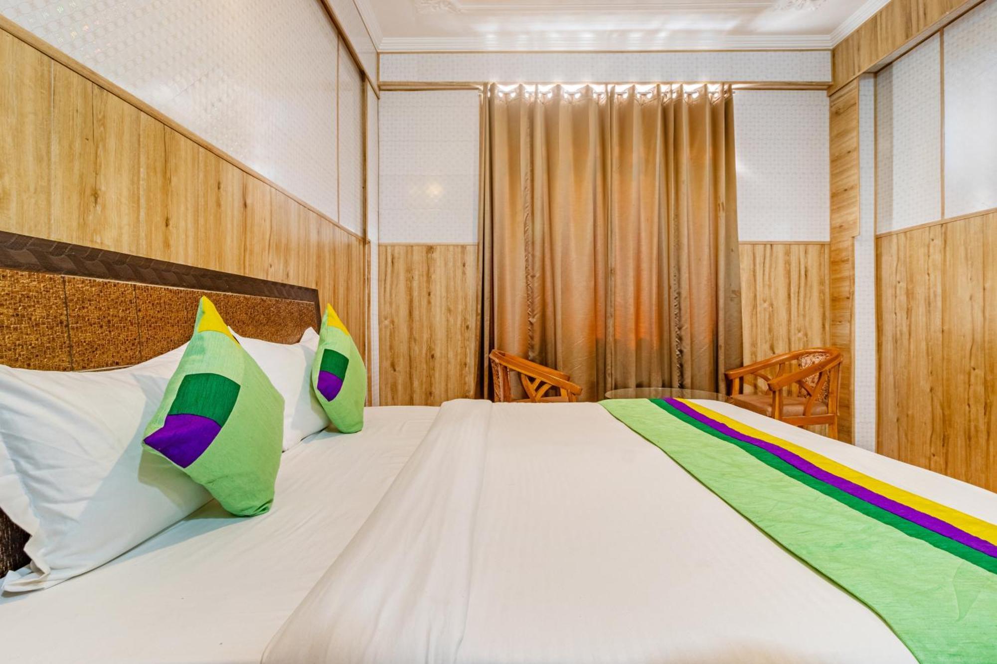 فندق Treebo Srishti Vaikunth With Mountain View شيملا المظهر الخارجي الصورة